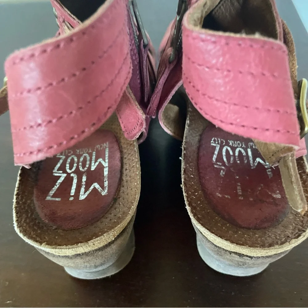 Miz Mooz  Women's Wedge Heel Sandal - Red  Size 9-9.5 EU 40 - Picture 5 of 12